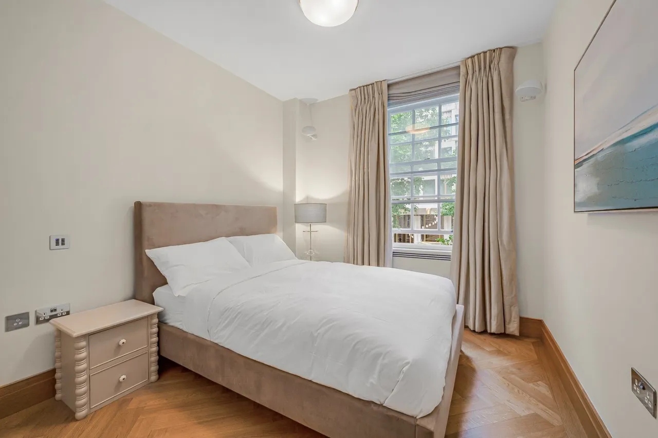 Upper Grosvenor Street, Mayfair, W1K, photo 12