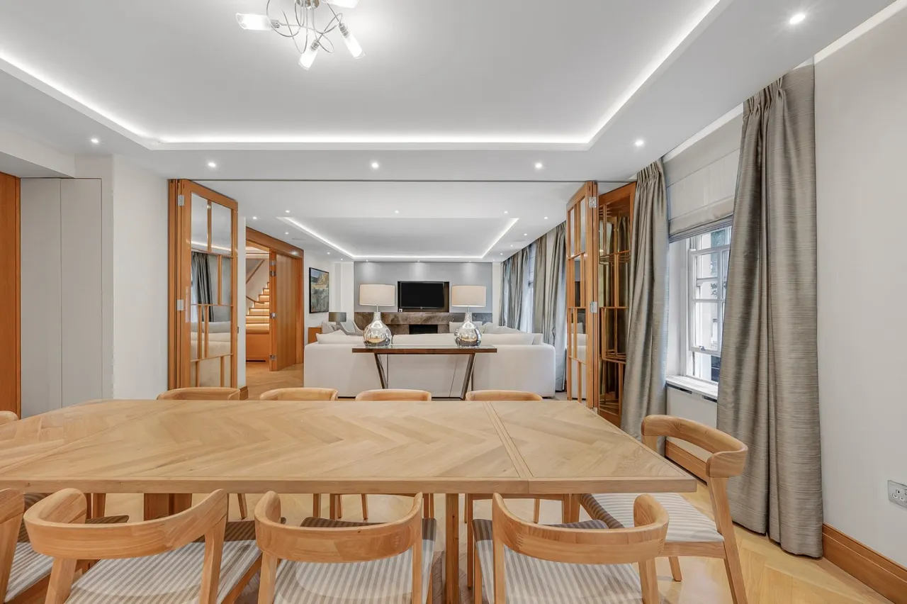Upper Grosvenor Street, Mayfair, W1K, photo 9