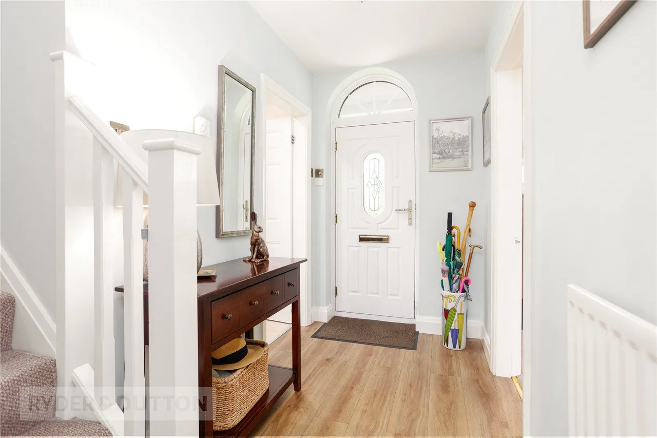 The Nook, Greenfield, OL3, photo 5