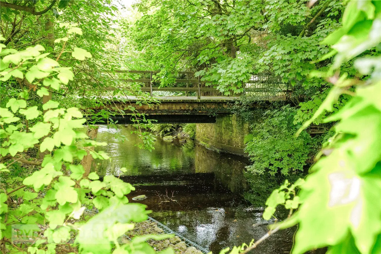 The Nook, Greenfield, OL3, photo 28
