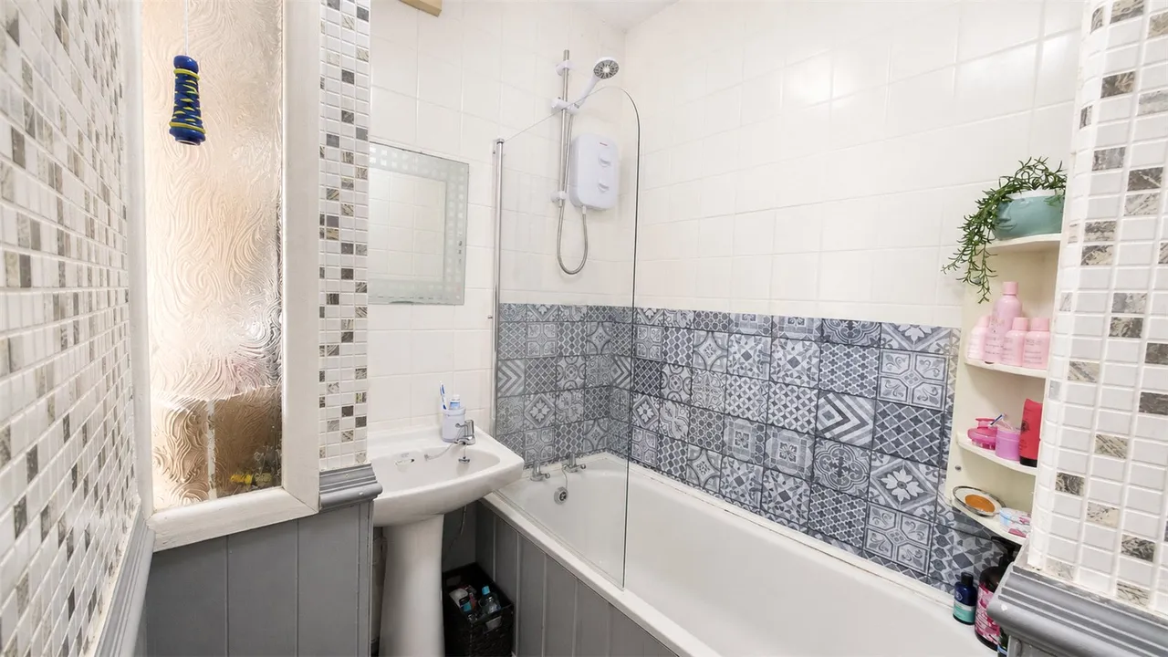 Derwent Road East, Liverpool, L13, photo 12