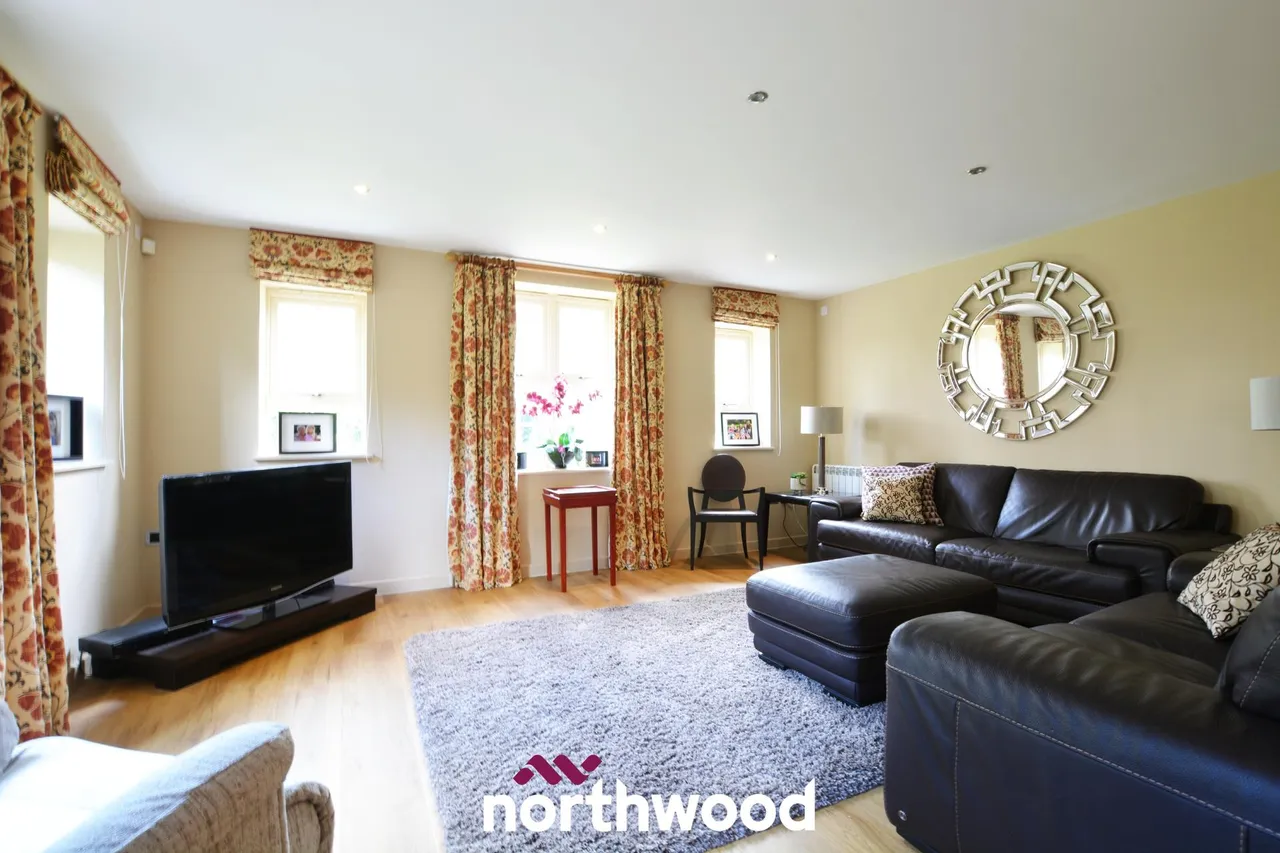 Milestone Court, Bessacarr, DN4, photo 13