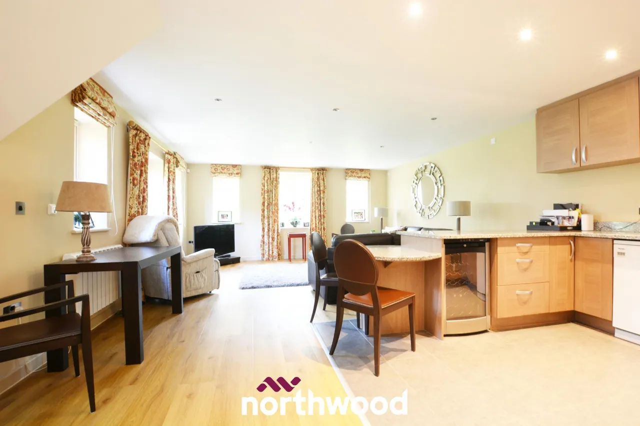 2 bed house for sale, Milestone Court, Bessacarr, DN4