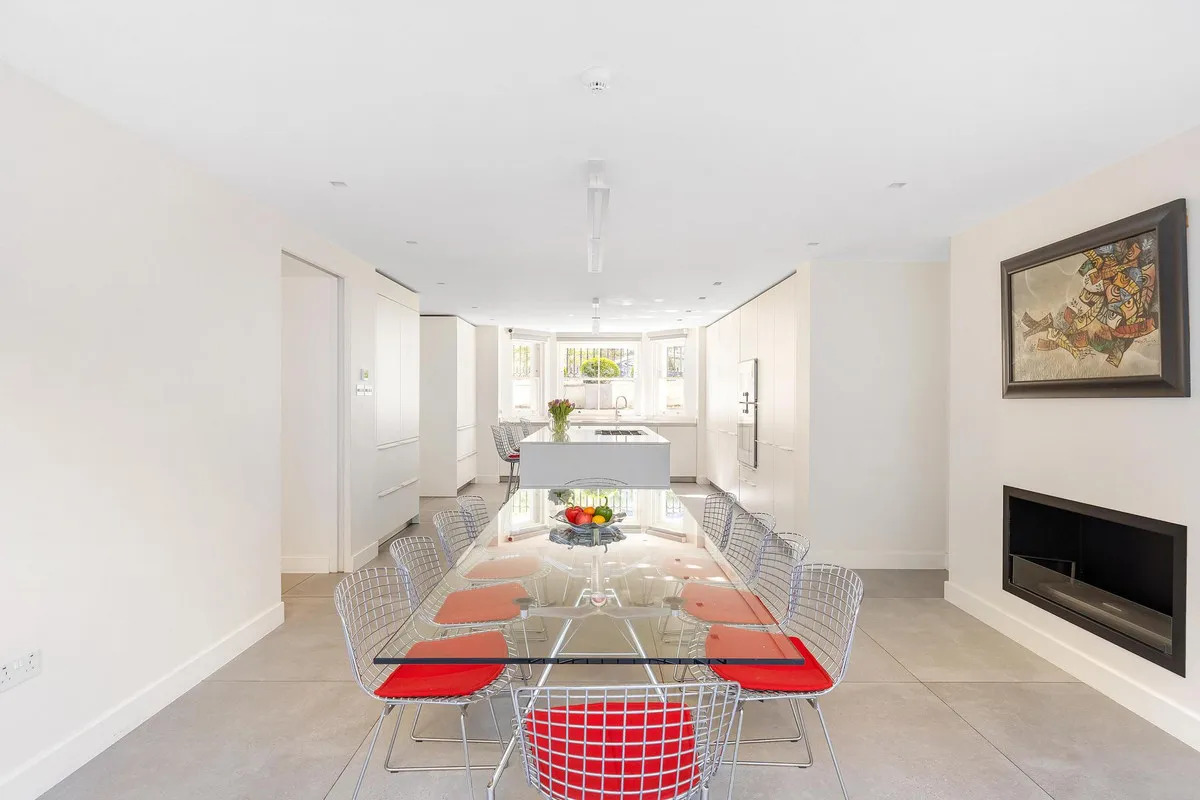 Upper Addison Gardens, London, W14, photo 16