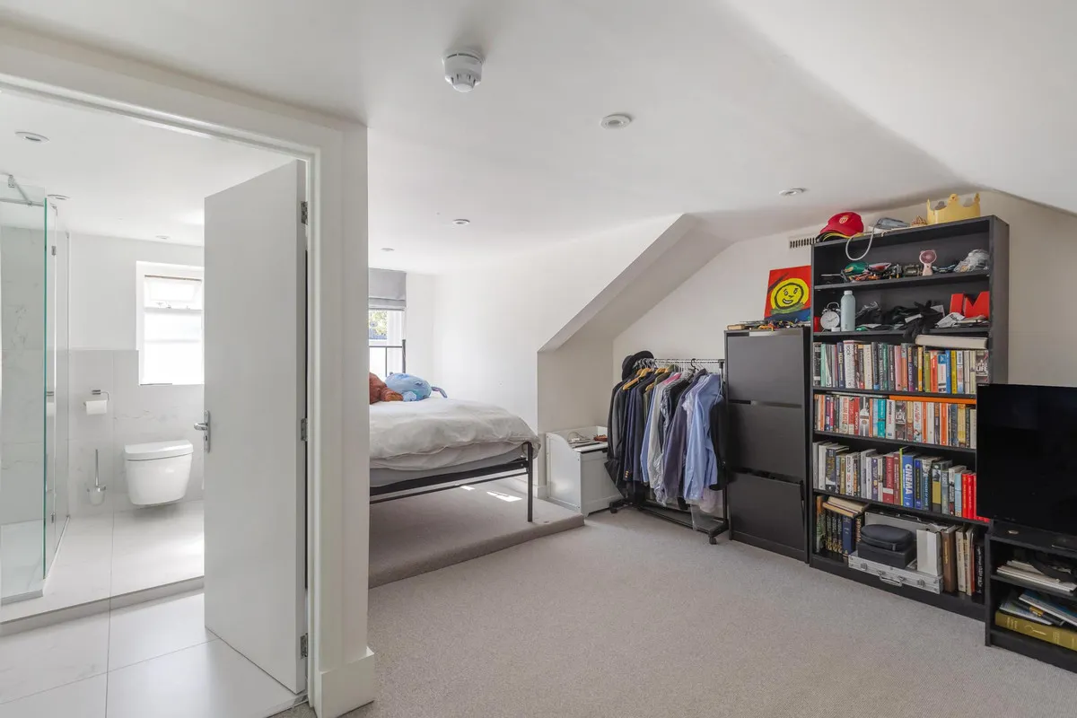 Upper Addison Gardens, London, W14, photo 25