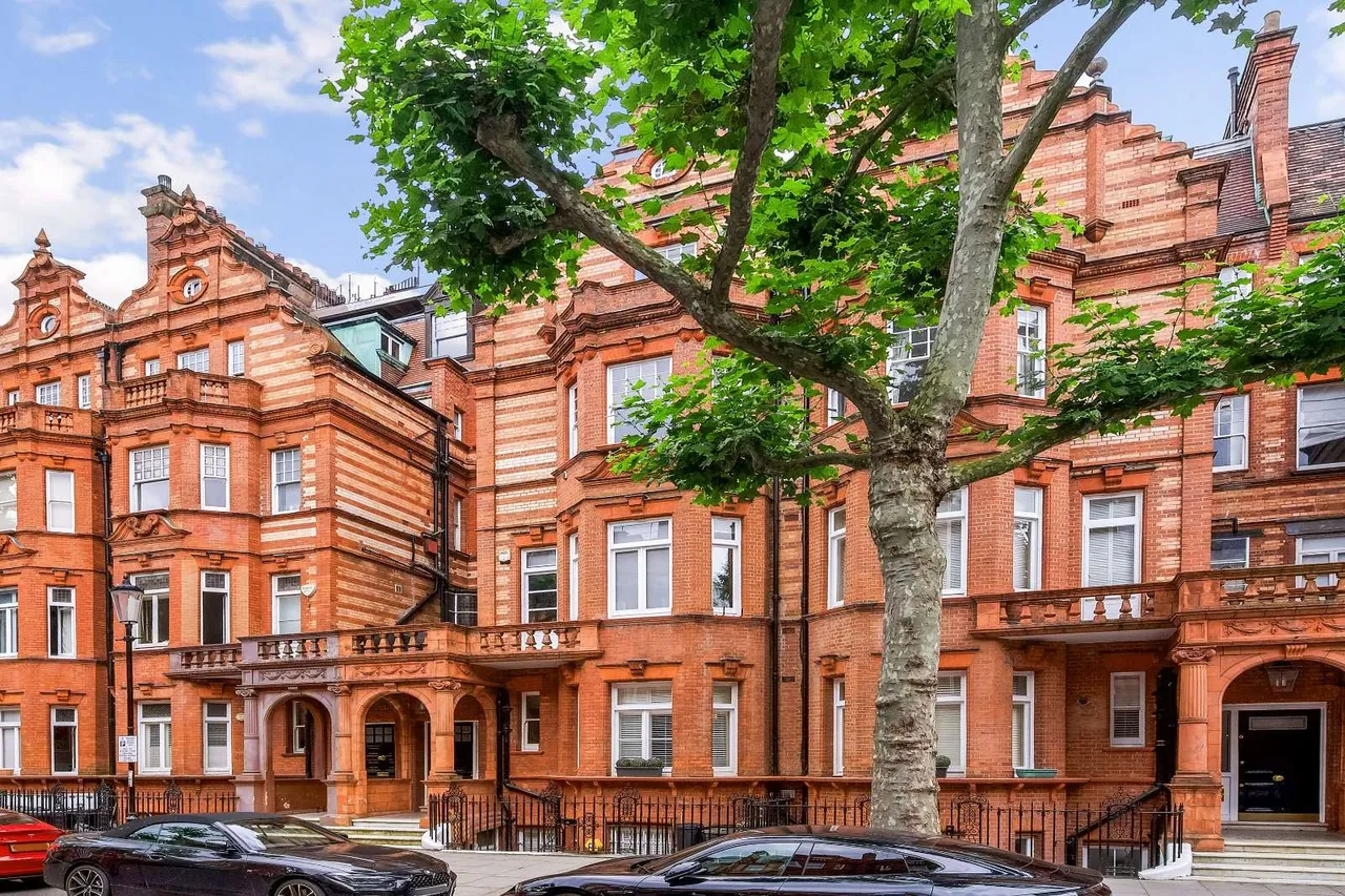 Sloane Gardens, London, SW1W 8DJ, photo 2