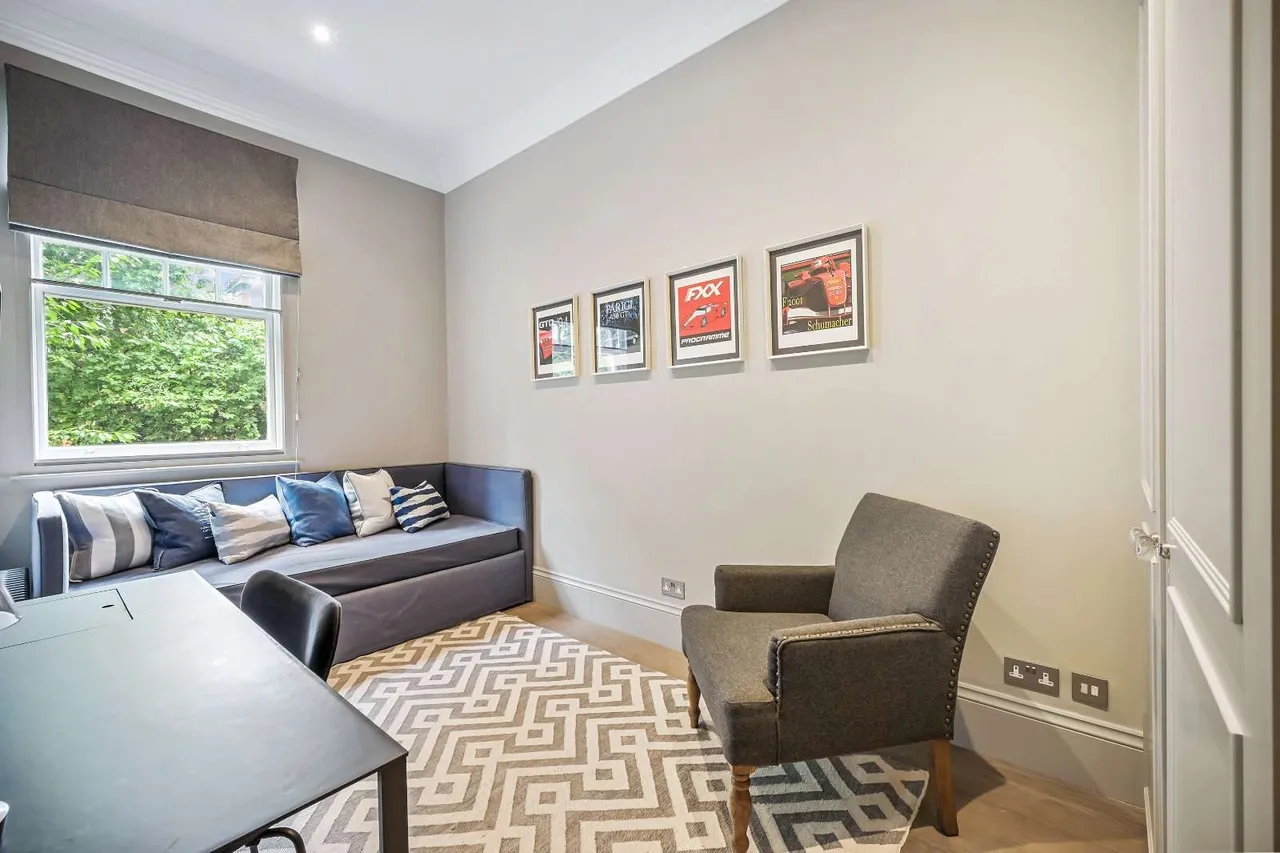 Sloane Gardens, London, SW1W 8DJ, photo 9