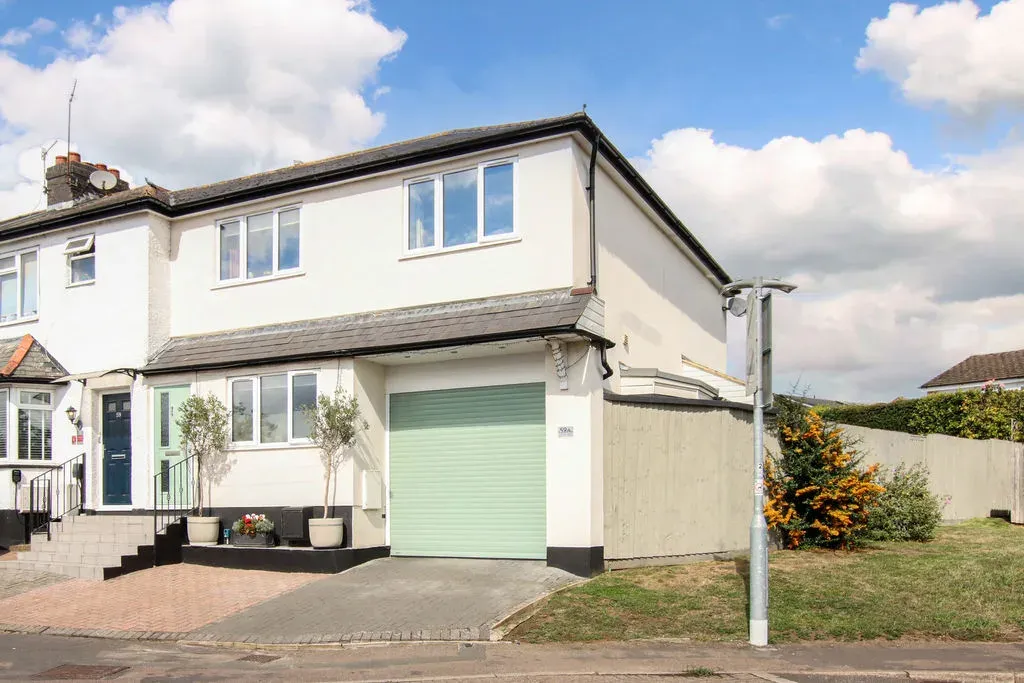 3 bed property for sale — Runham Road, Hemel Hempstead, Hertfordshire, HP3 9JB
