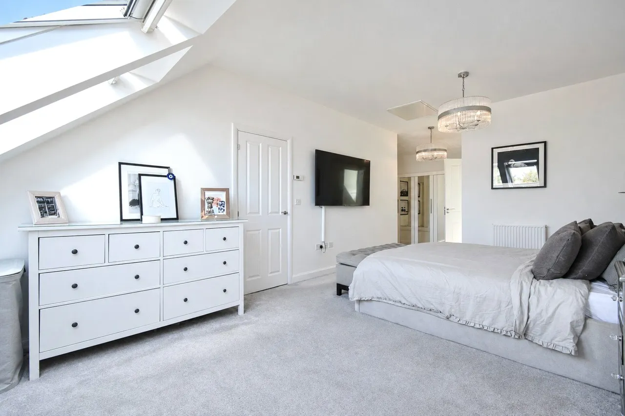 Barton Row, Hook, RG27, photo 12