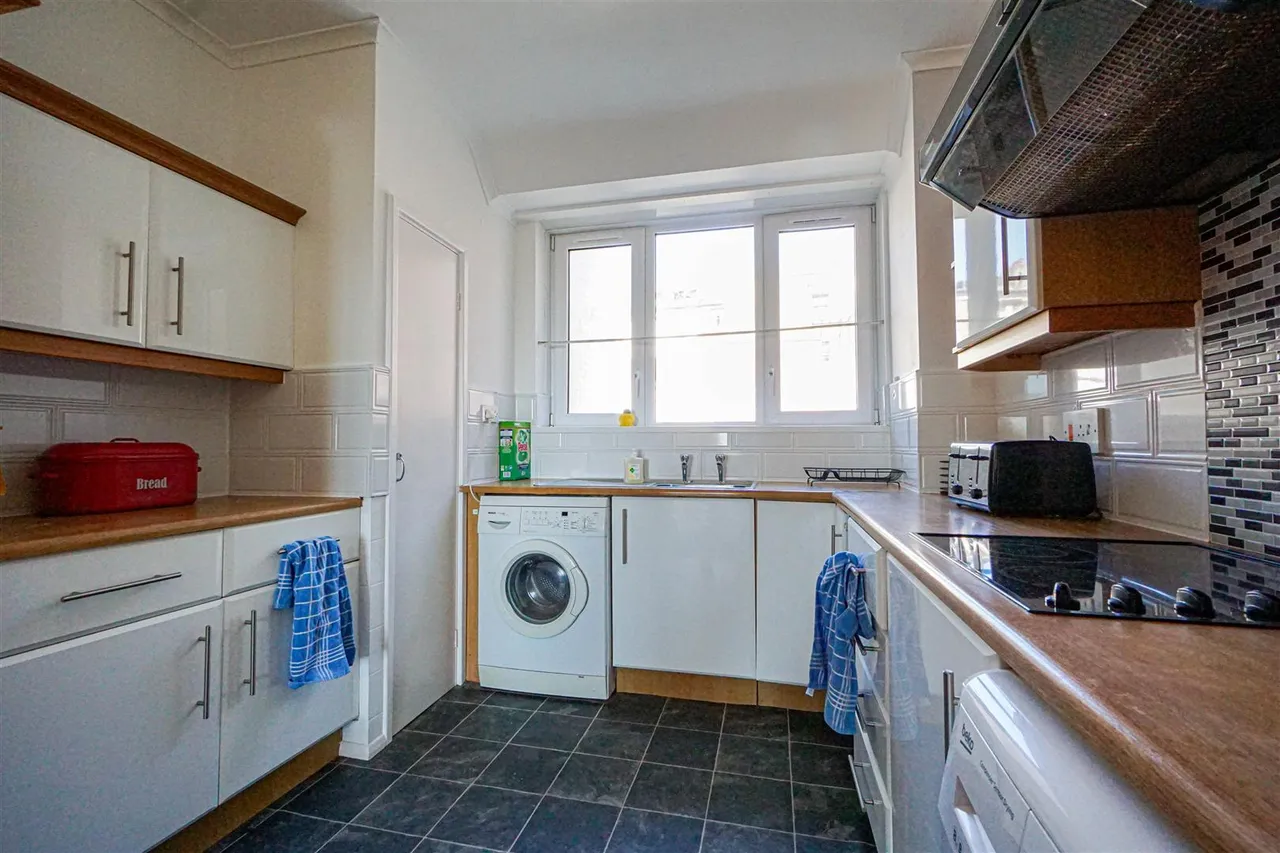 Robertson Terrace, Hastings, photo 11