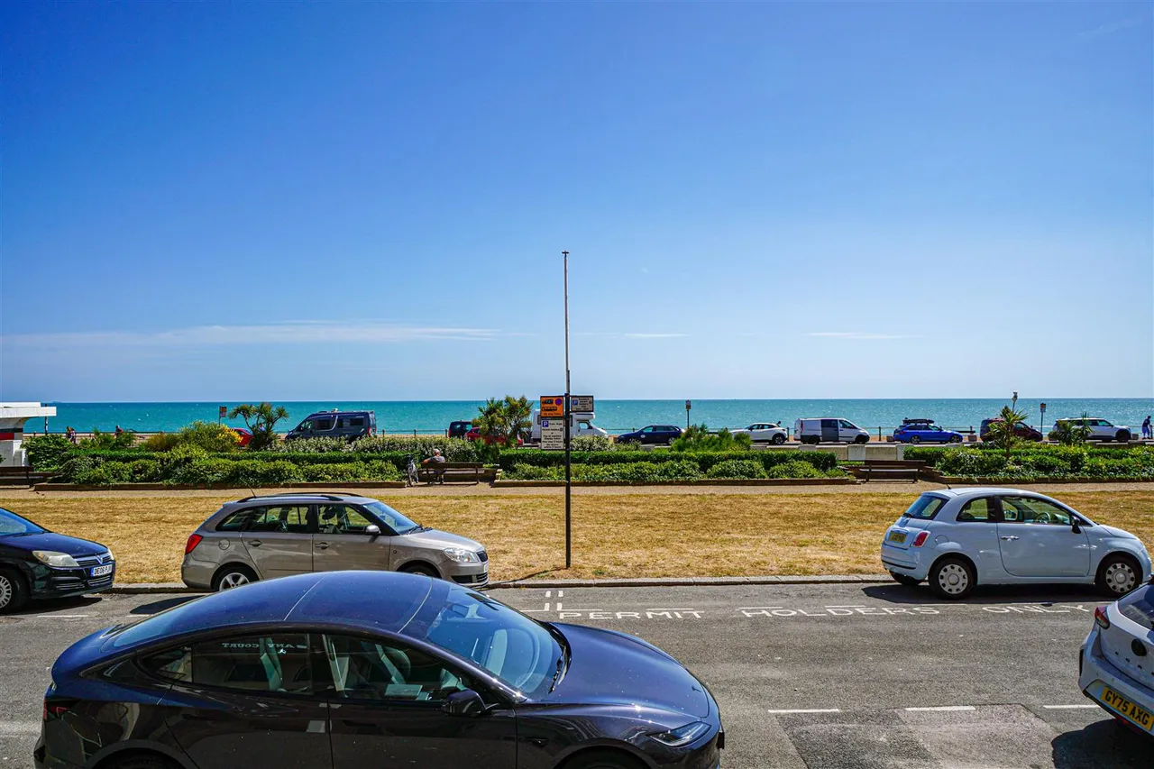 Robertson Terrace, Hastings, photo 5