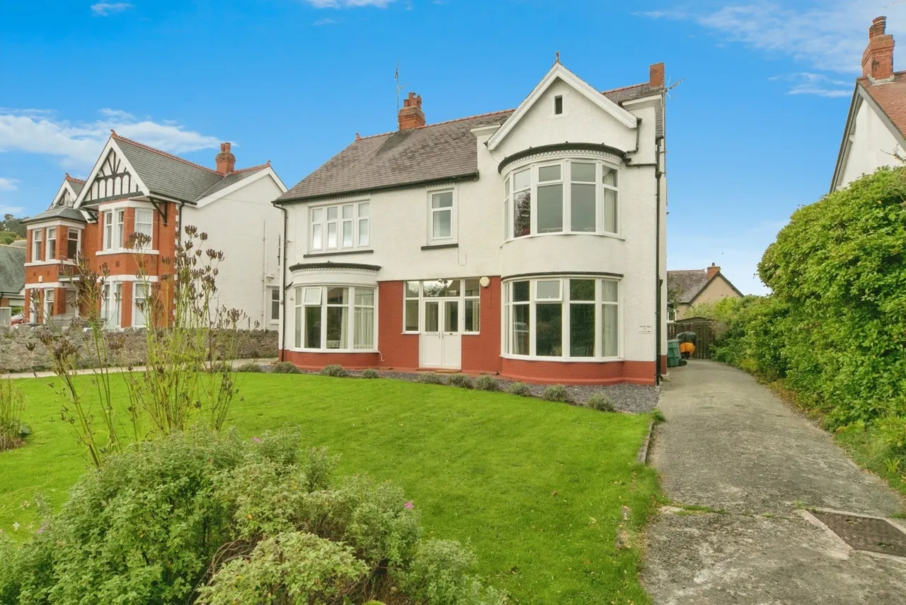 Grosvenor Road, Colwyn Bay, LL29, photo 4