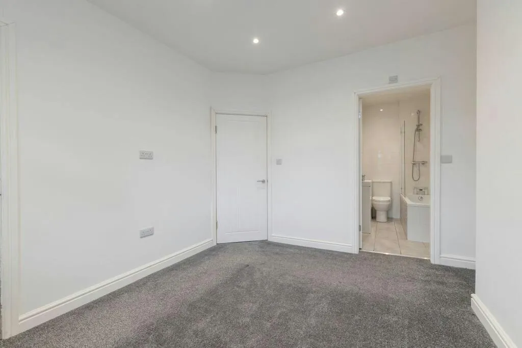 Victoria Terrace, Lanchester, DH7, photo 17