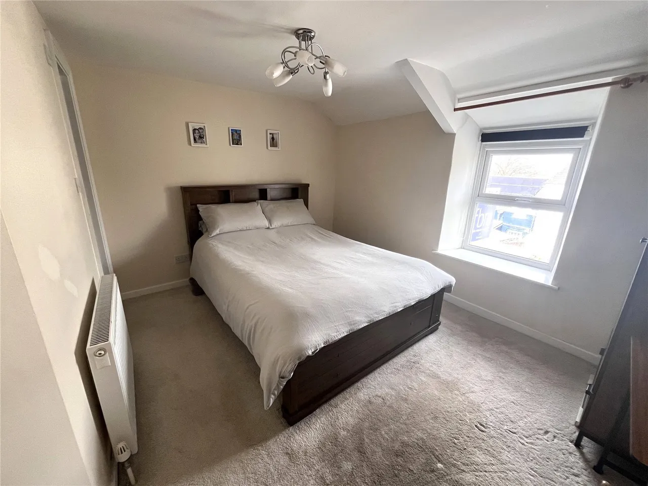 Milton Terrace, Pembroke Dock, SA72, photo 10