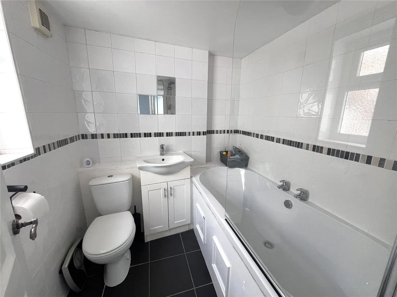 Milton Terrace, Pembroke Dock, SA72, photo 9