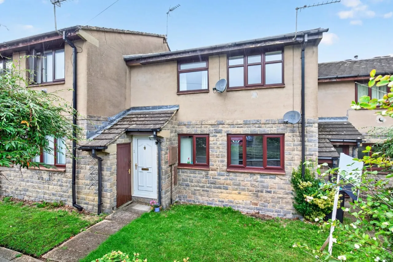 2 bed flat for sale — Oakdale Glen, Harrogate