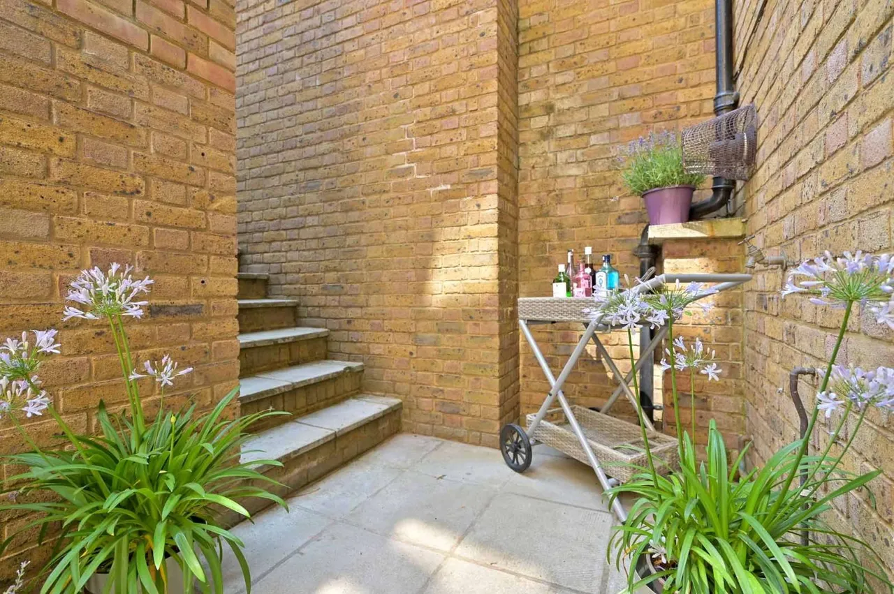 Trinity Place, Windsor, Berkshire, SL4 3AP, photo 11