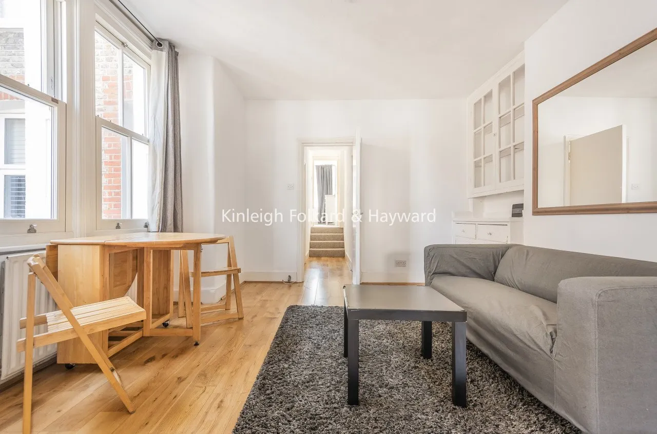 3 bed flat to rent — Coverton Road, London, SW17