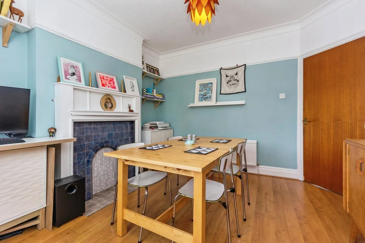 Firs Road, Sale, Greater Manchester, M33, photo 4