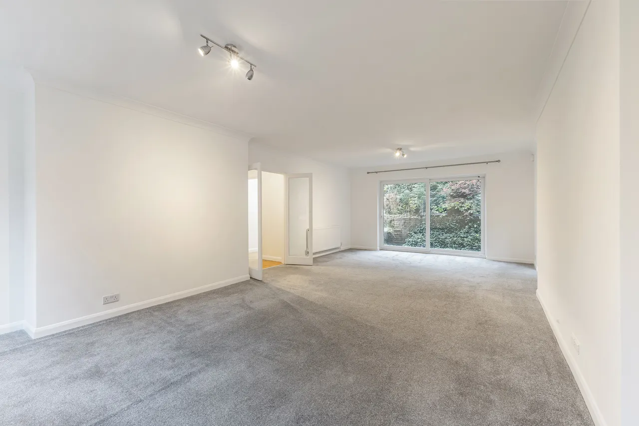 Oak End Way, Gerrards Cross, SL9, photo 10