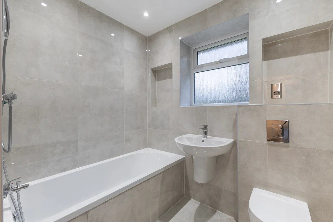 Oak End Way, Gerrards Cross, SL9, photo 7