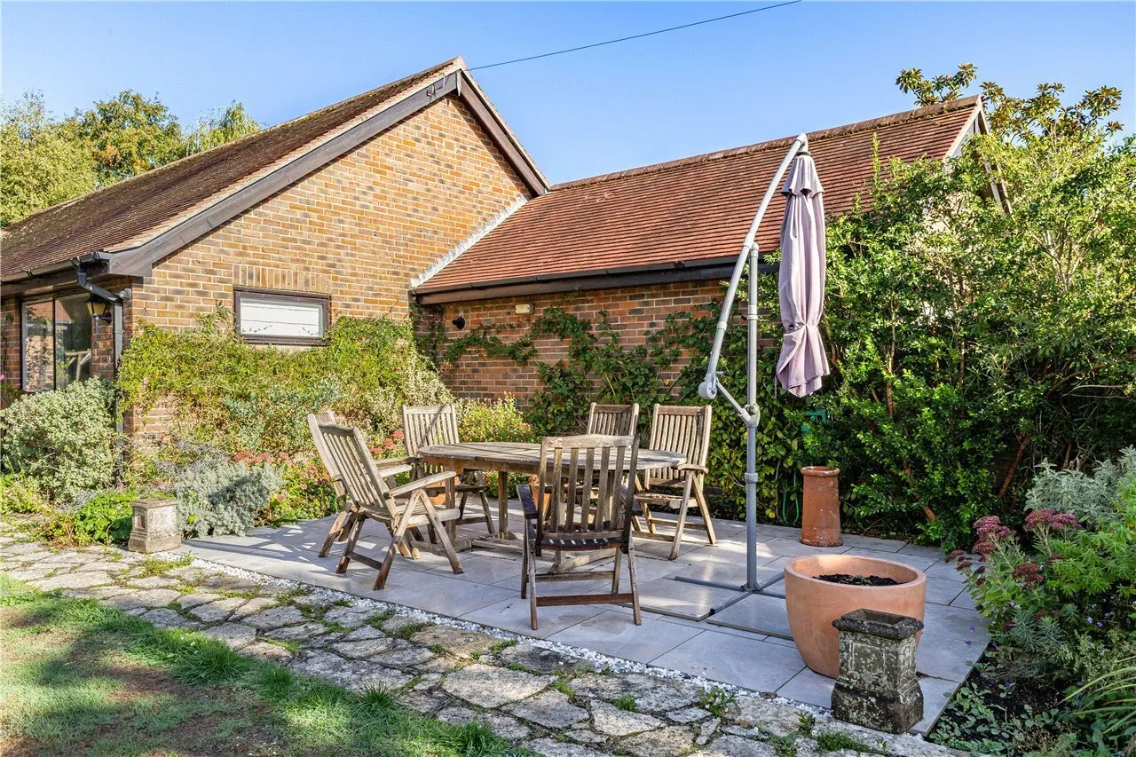 Waterford Close, Lymington, SO41, photo 22