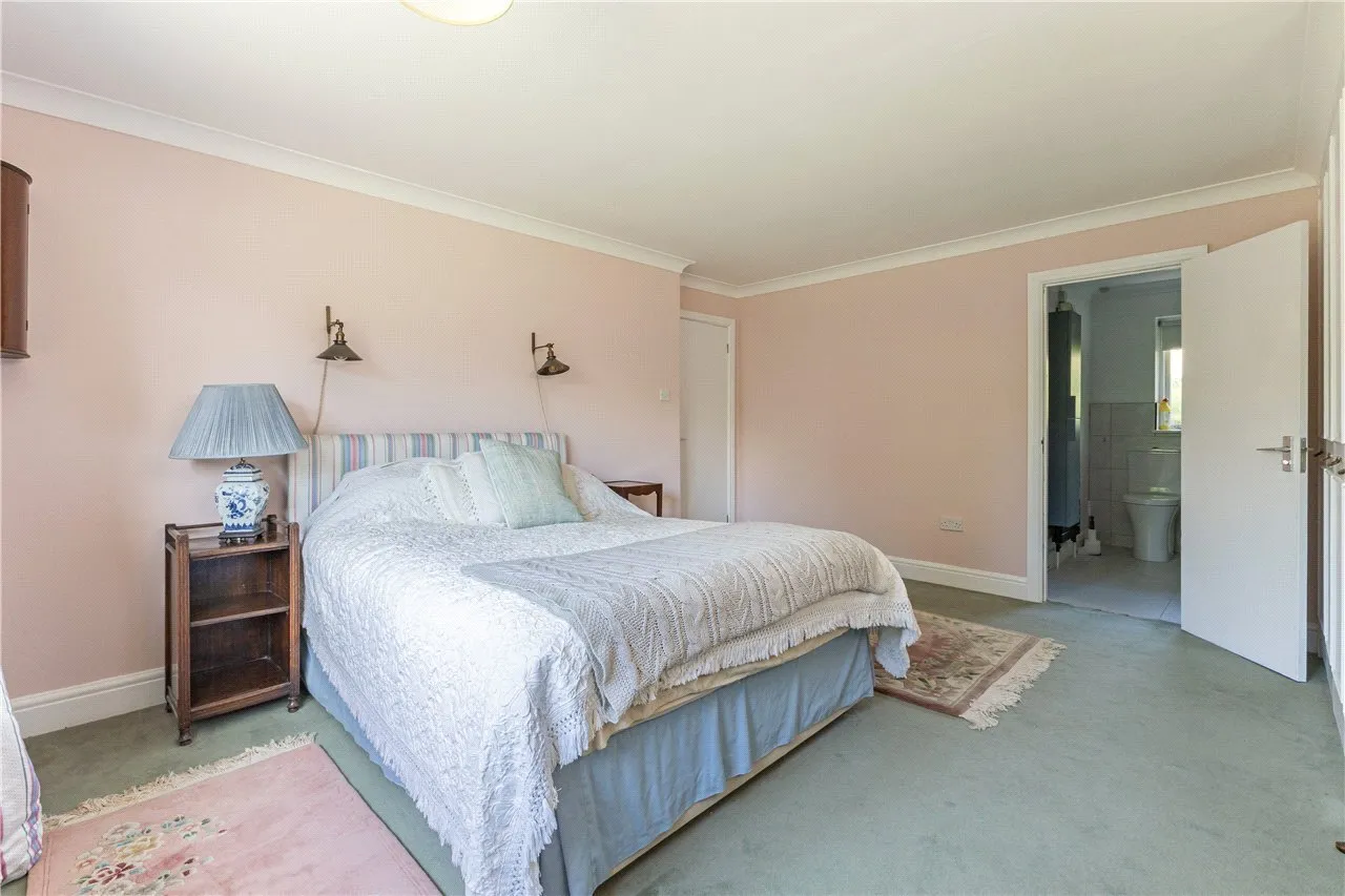 Waterford Close, Lymington, SO41, photo 14