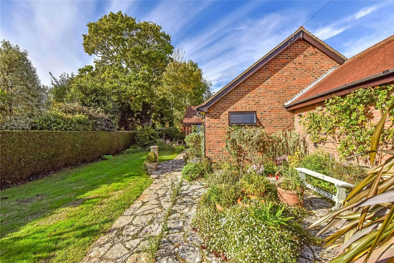Waterford Close, Lymington, SO41, photo 20