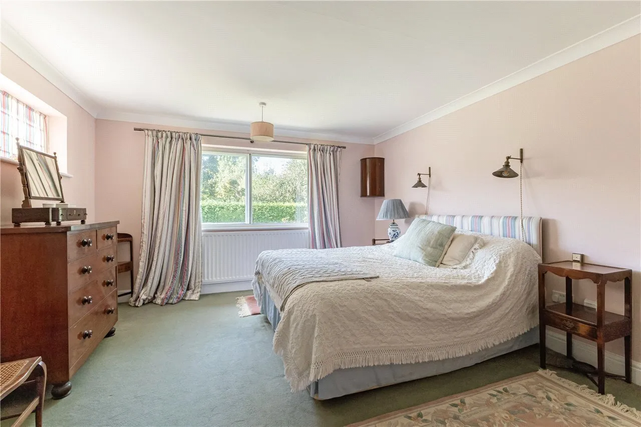 Waterford Close, Lymington, SO41, photo 11