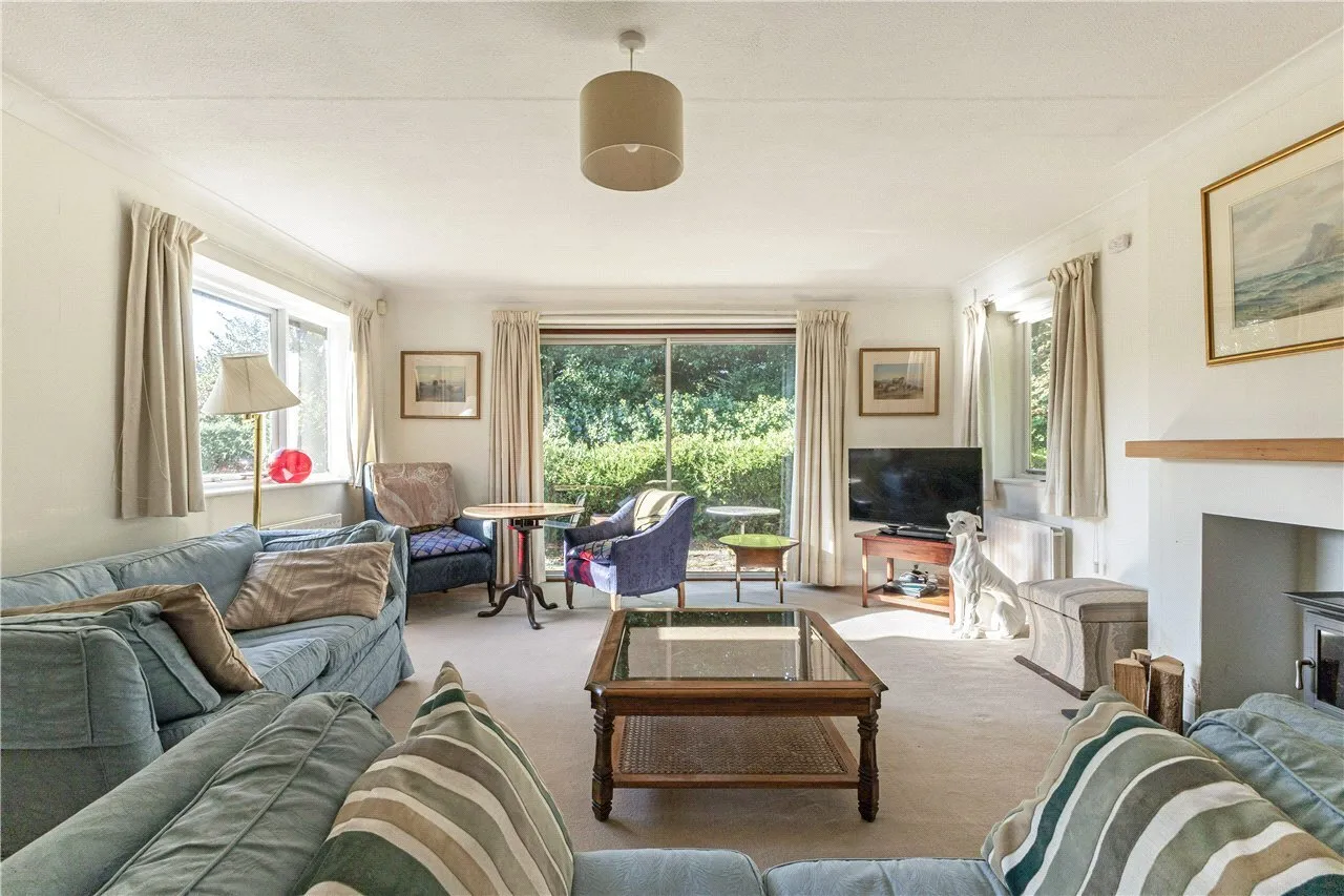 Waterford Close, Lymington, SO41, photo 3