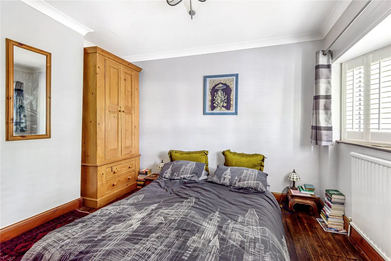 Oak Avenue, Hampton, TW12 3NP, photo 9