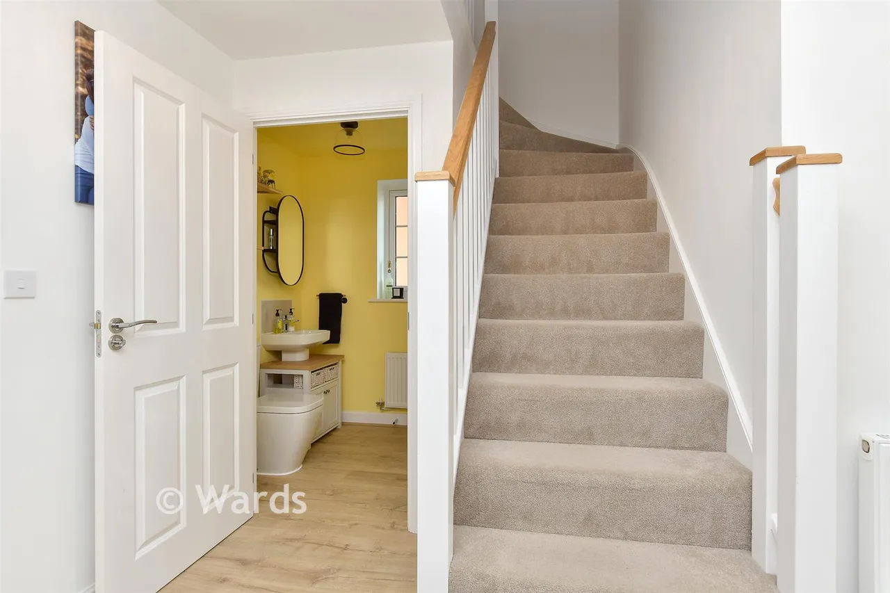 Ashmeads Rise, Borden, ME10, photo 6