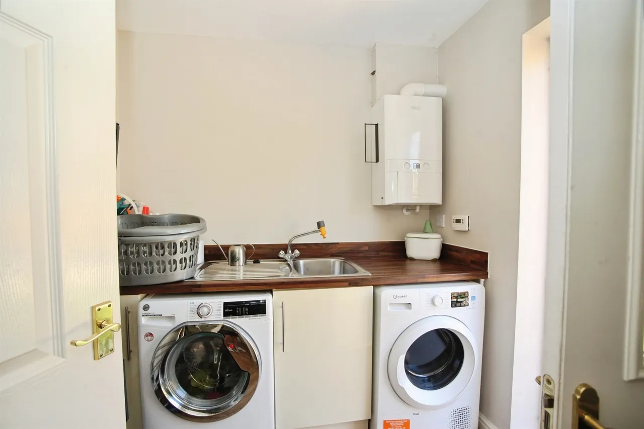 Meadow View Pontyclun, CF72, photo 9