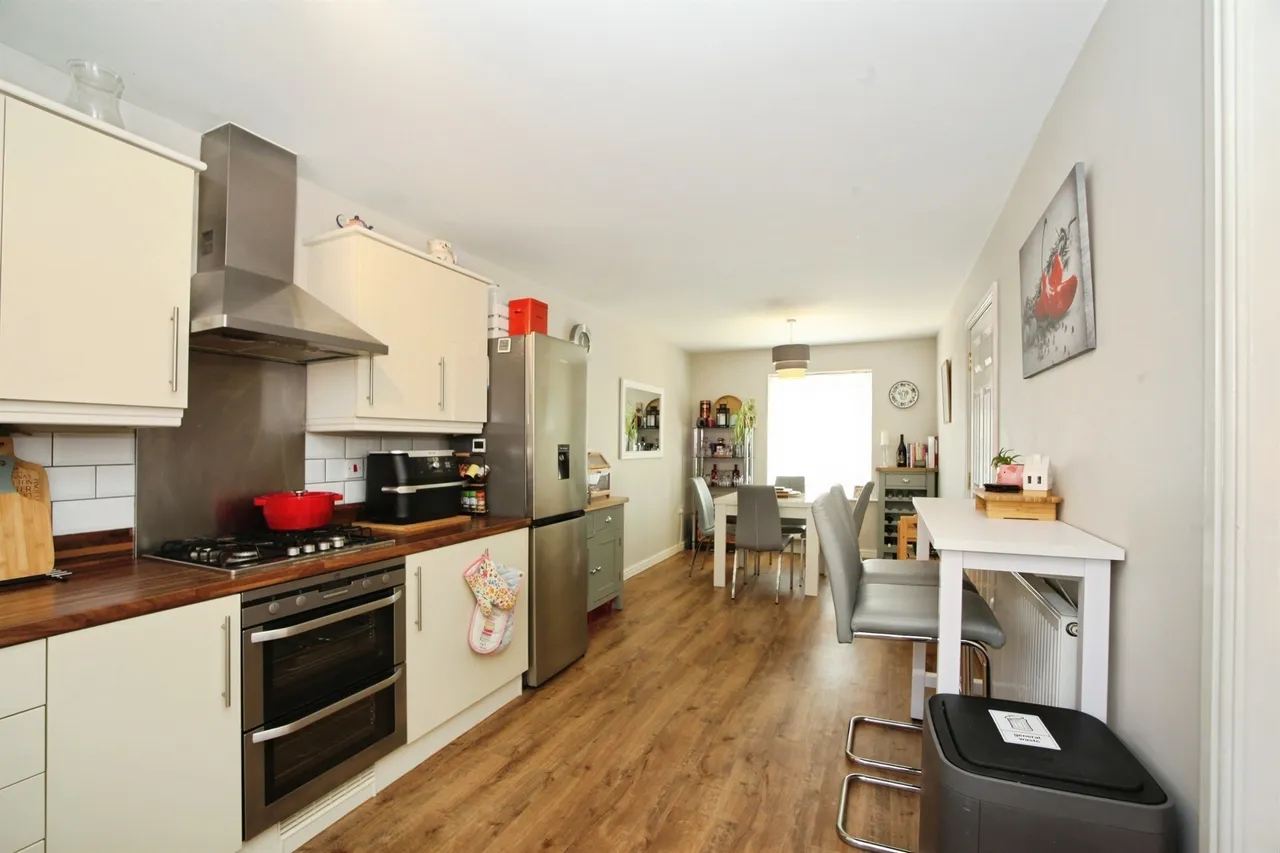 Meadow View Pontyclun, CF72, photo 10