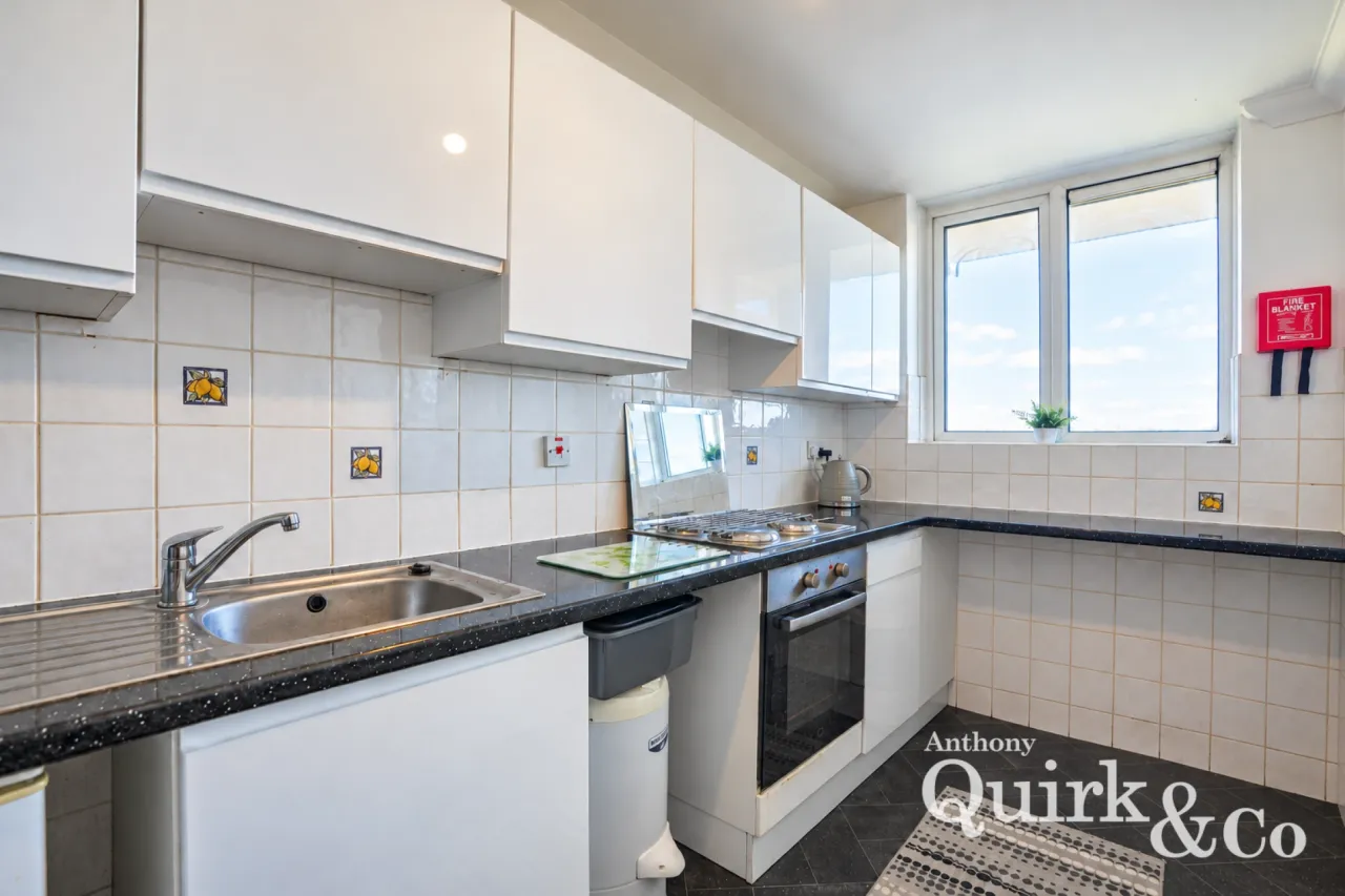 Crowstone Road, Westcliff-on-sea, SS0, photo 4