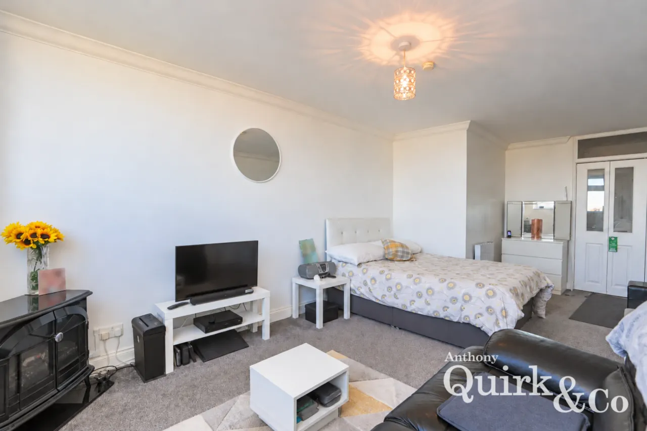Crowstone Road, Westcliff-on-sea, SS0, photo 3