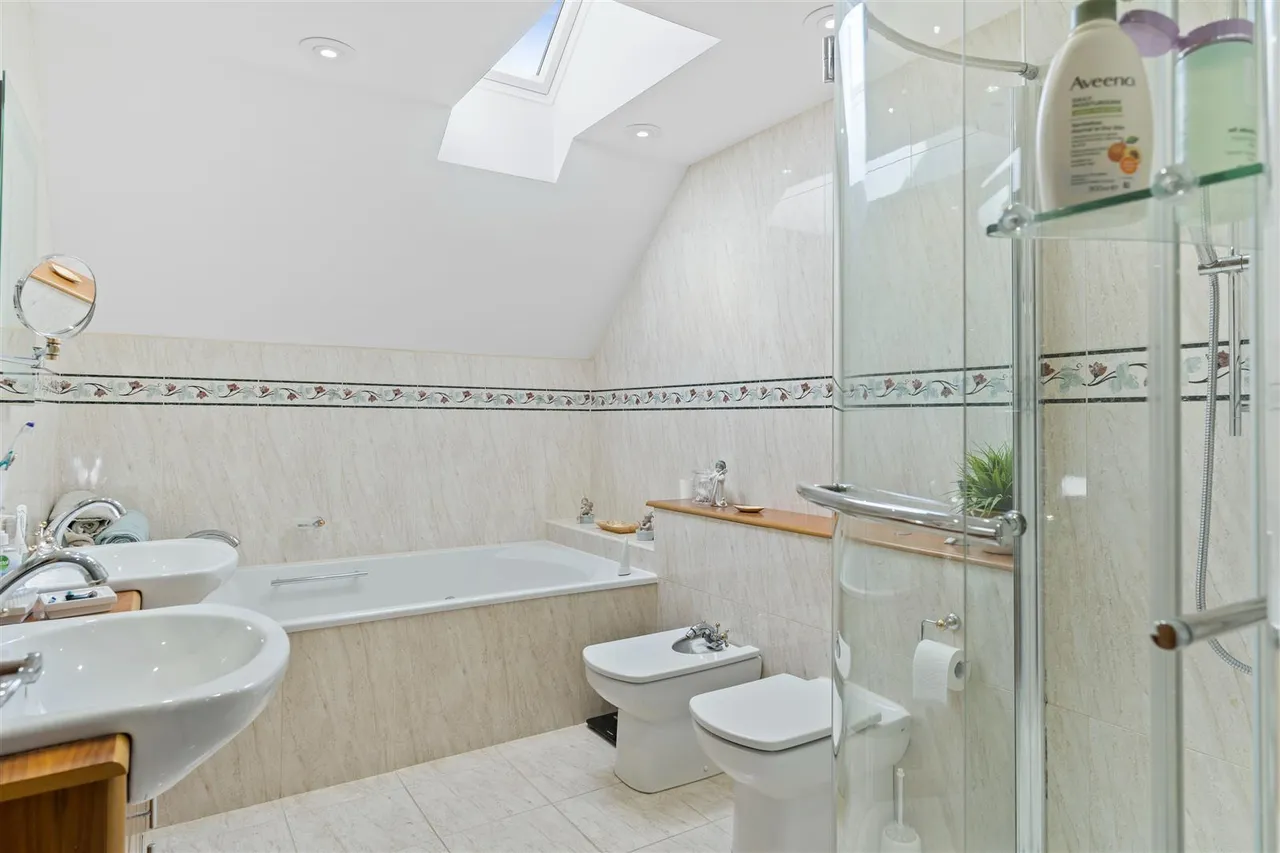 Medburn, Near Ponteland, NE20, photo 18