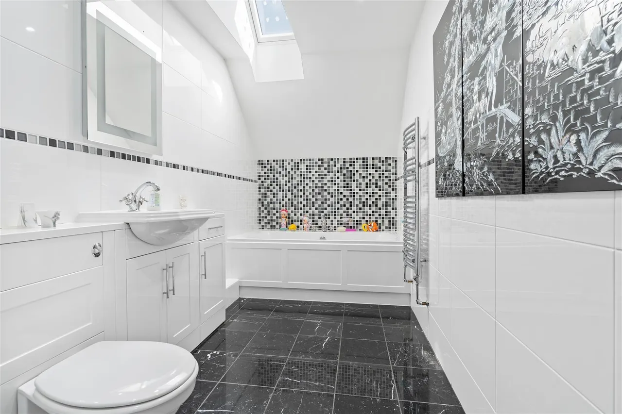 Medburn, Near Ponteland, NE20, photo 23