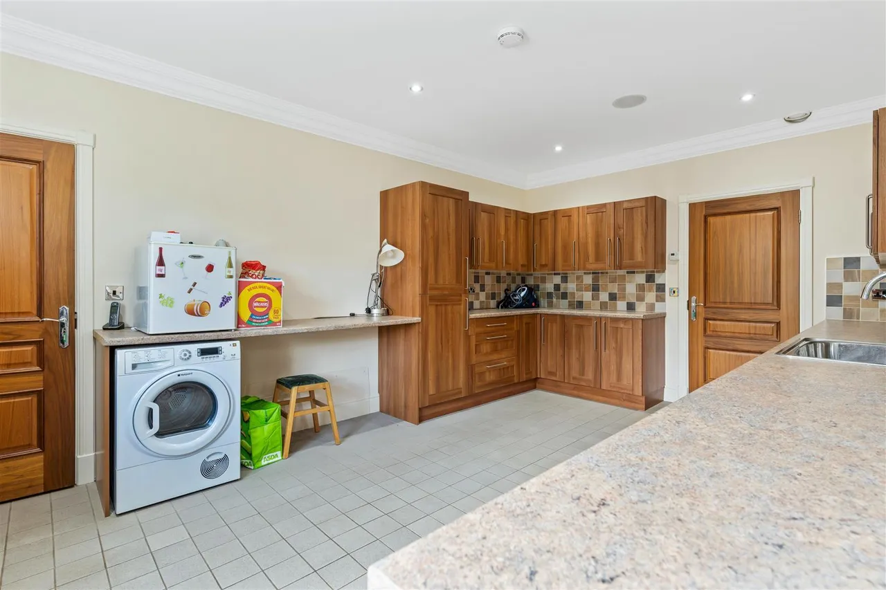 Medburn, Near Ponteland, NE20, photo 13