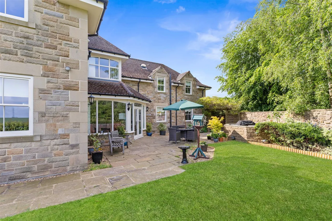Medburn, Near Ponteland, NE20, photo 28