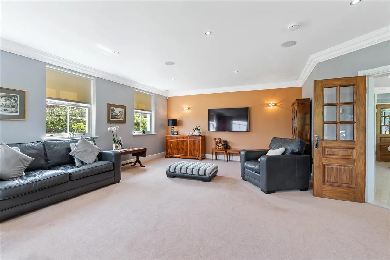 Medburn, Near Ponteland, NE20, photo 8