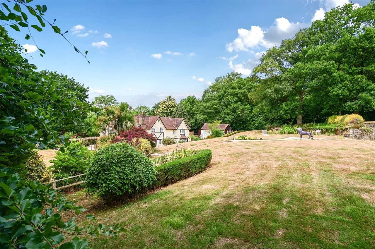 White Horse Lane, Finchampstead, Wokingham, Berkshire, RG40, photo 7