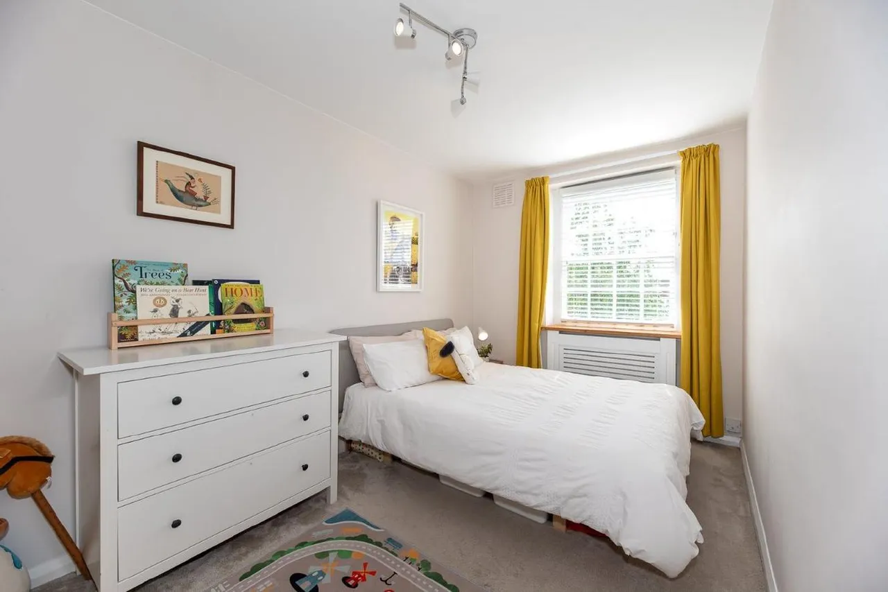 Hazellville Road, Whitehall Park, London, N19, photo 5