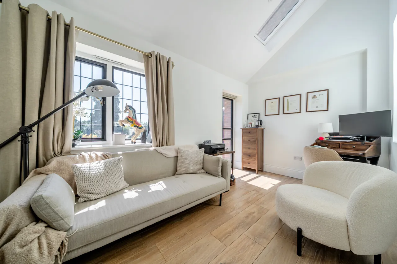 Church Lane, Stoke Poges, SL2, photo 9