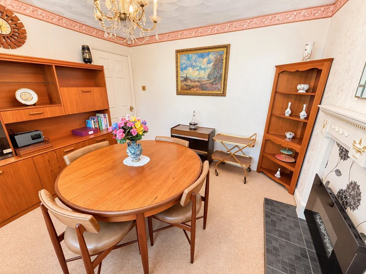 Silverlands Avenue, Oldbury, B68, photo 4