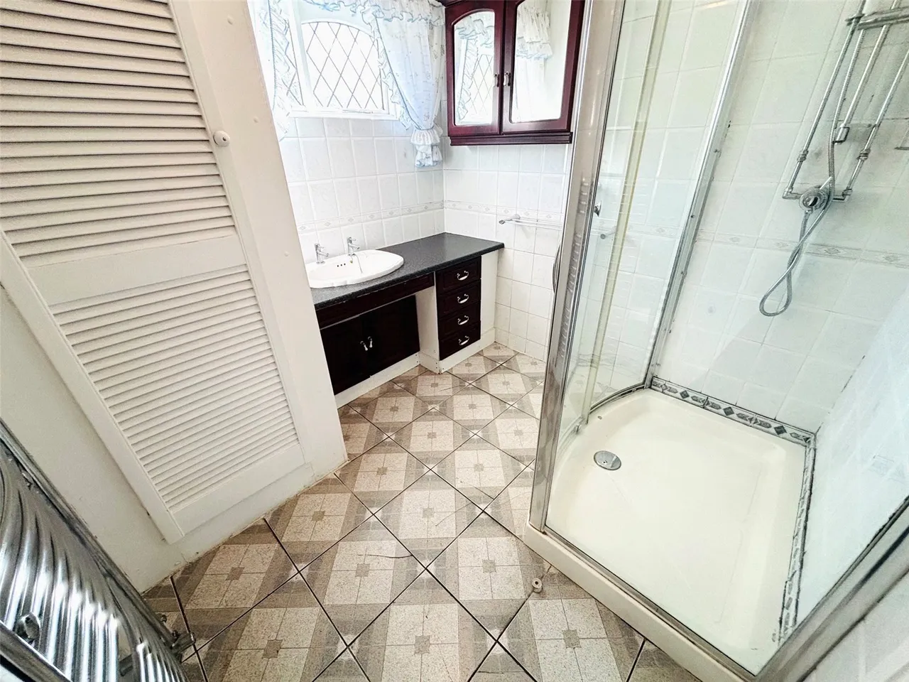 Silverlands Avenue, Oldbury, B68, photo 11