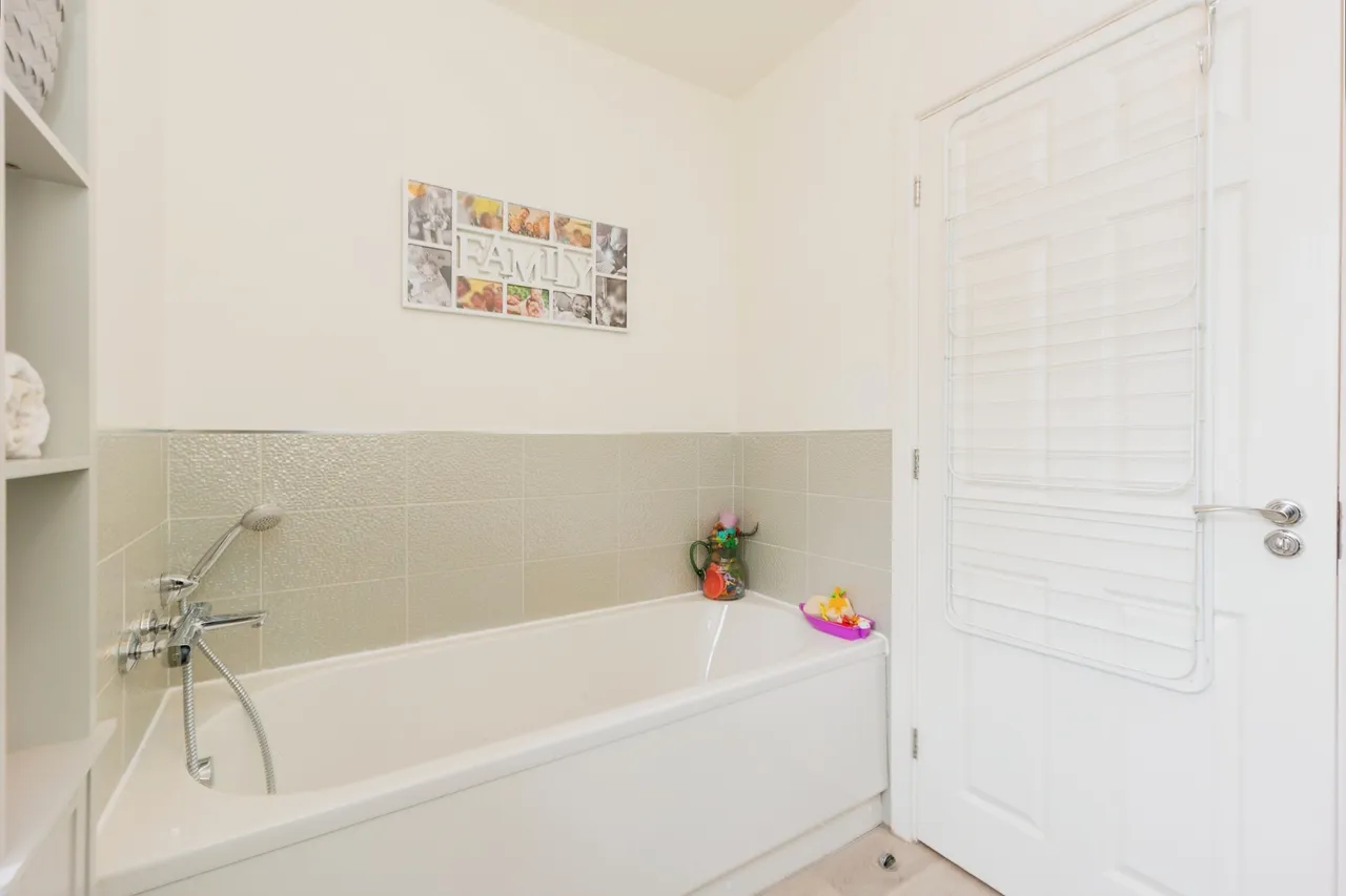Marple Gardens, Worsley, Manchester, Greater Manchester, M28, photo 13