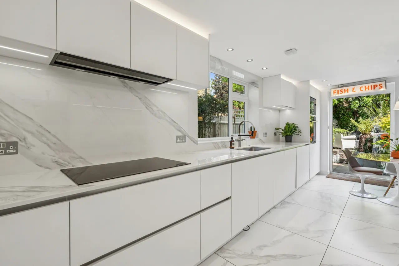 Hunsdon Road, London, SE14, photo 2