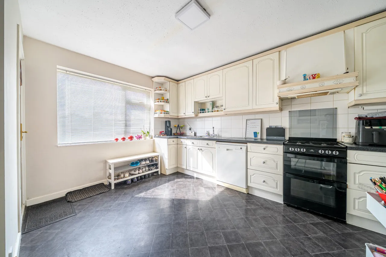 Albyfield, Bromley, BR1, photo 8