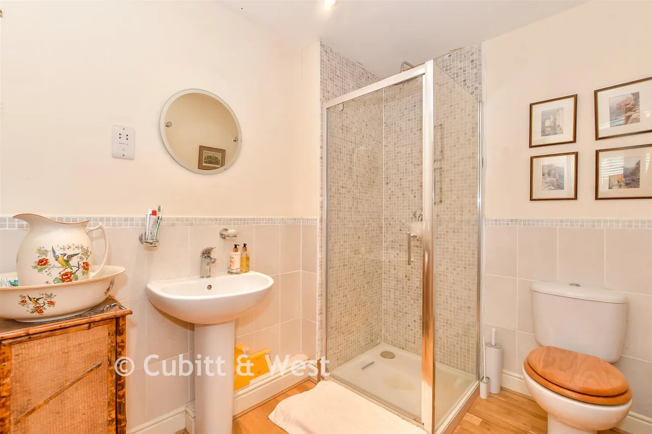 Pears Grove, Southbourne, PO10, photo 9